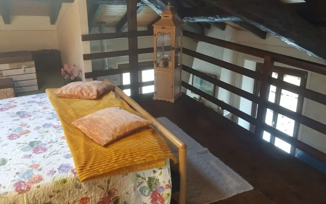 Apartment by Lago D'idro With Balcony