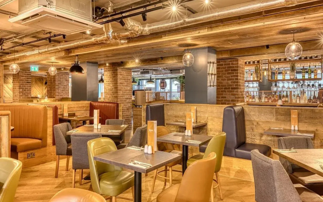 Premier Inn London Paddington - Paddington Station