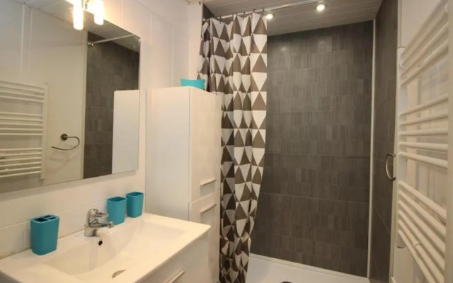 Appartement Mont-Dore, 3 pièces, 8 personnes - FR-1-608-16