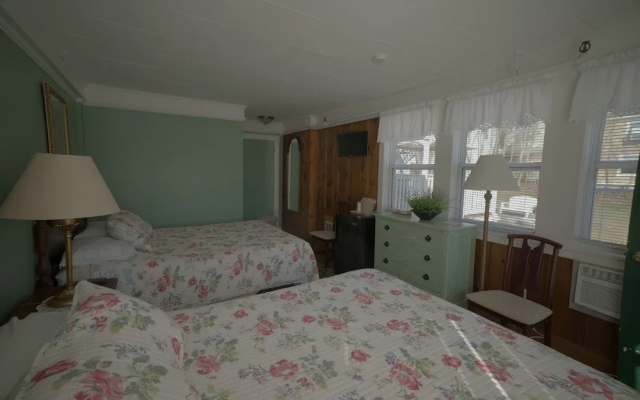 Betty Doon Hotel