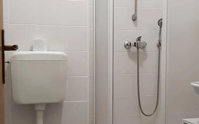 Awesome Apartment in Novalja With Wifi and 1 Bedrooms