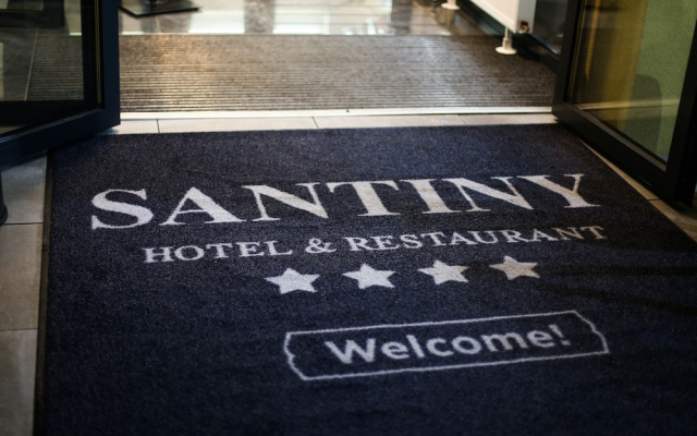 Santiny Hotel & Restaurant