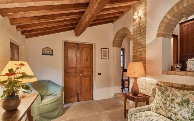 Charming House in Tuscany With Pool