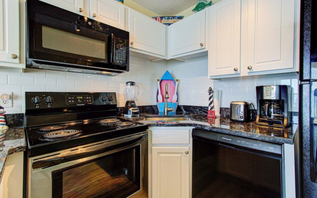 1003 Ocean Breeze 1 Bedroom Home