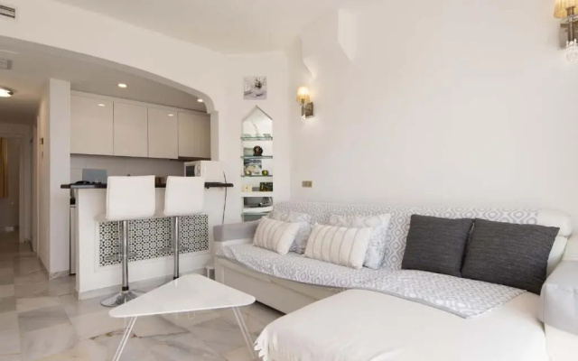 Altamira 38 - One Bed