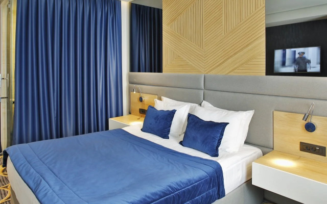 Sky hotel