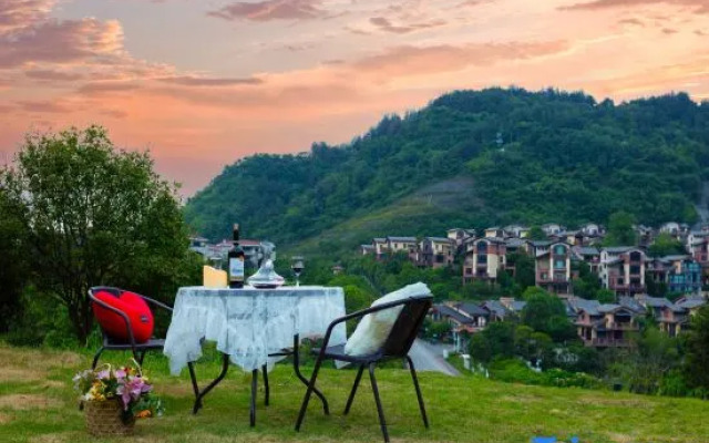 Giverny Manyue Villa Hotel (Zhangjiajie National Forest Park Branch)