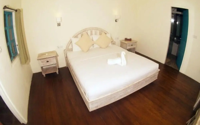 White Coconut Cottage