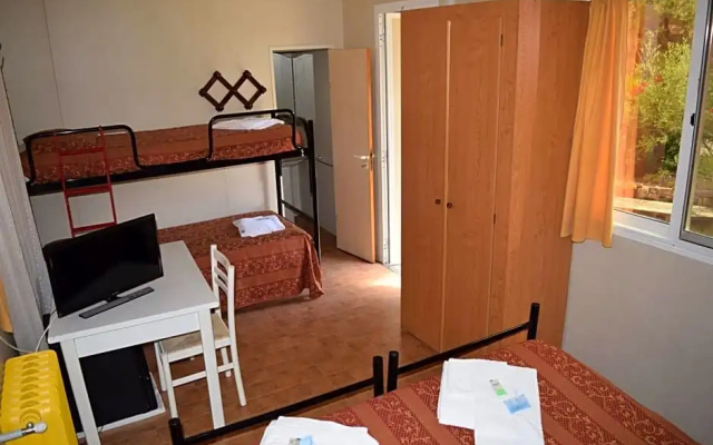 Garden Hotel