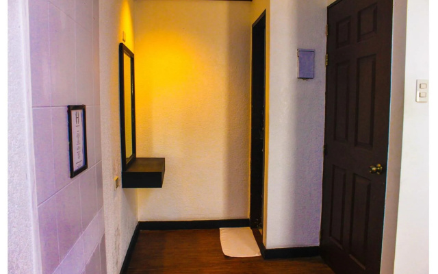 Poleng Villa Hotel