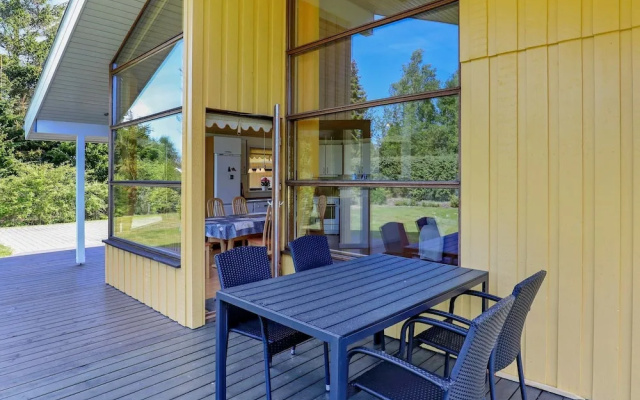 Luxurious Holiday Home Near Hals With Whirlpool