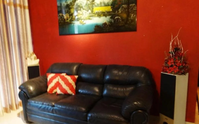 Canadian Residence - Negombo