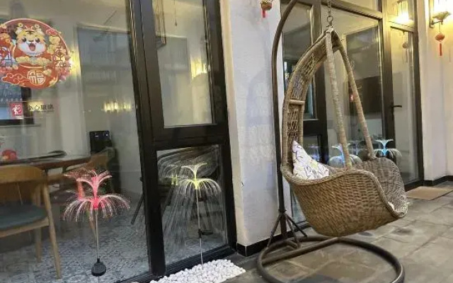 Marina Hotel