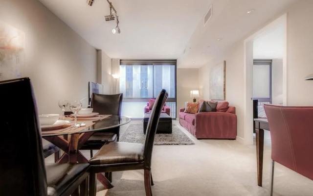 Global Luxury Suites Bridgepoint Circle