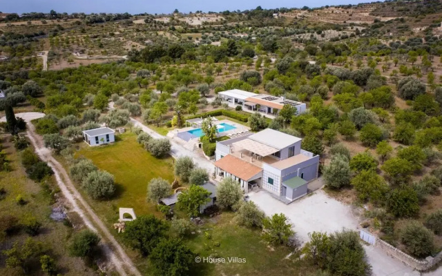 Sax Room in Avola With 1 Bedrooms and 1 Bathrooms