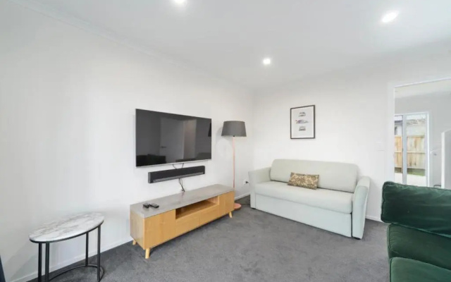 Huka Heights - Taupo Holiday Home