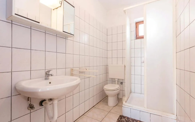 Nice Home in Zubovici With Wifi and 2 Bedrooms