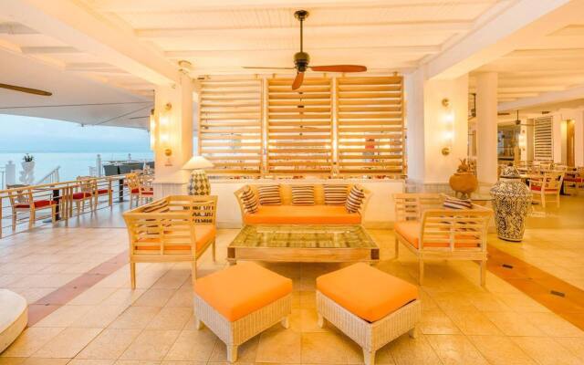 Отель Royal Decameron Montego Beach - All Inclusive вид на фасад