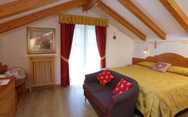 Alexander Hotel Alpine Wellness Dolomites