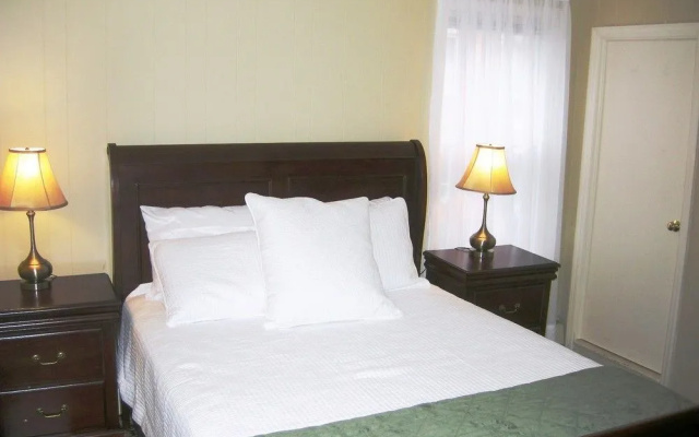 Nantucket White House Inn