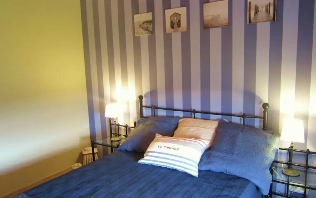 Cosy Holiday Home in Vodelee With Private Garden