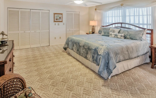 Bonita Beach 27050