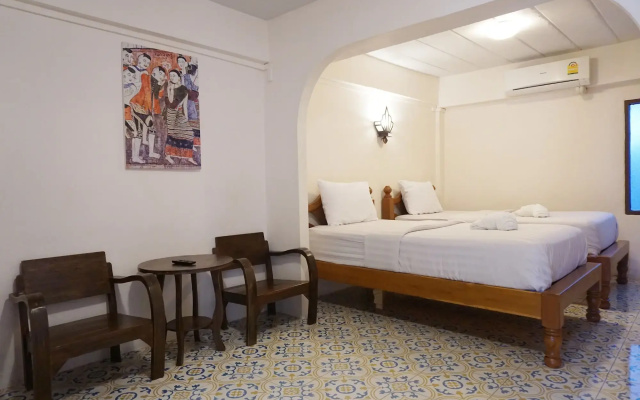 Nan Lanna Hotel