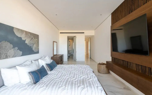 Brand new San Jose Condo