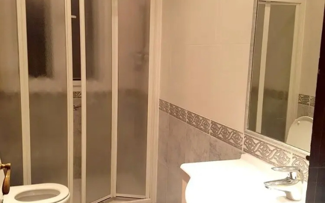 Apartment With 4 Bedrooms in Pamplona, With Terrace