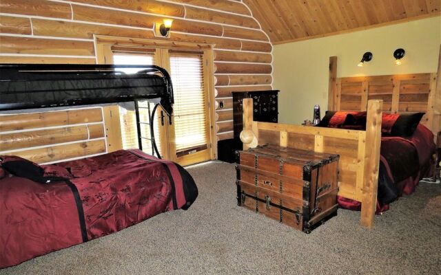 Teton Hostel HideAway