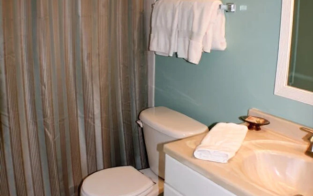 Oceans 56 - 3 Br Condo
