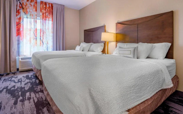 Fairfield Inn & Suites Slippery Rock