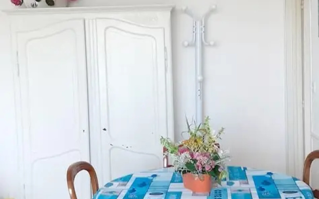 Apartment With 2 Bedrooms in Ouistreham, With Furnished Balcony - 500