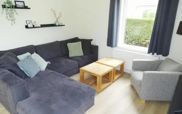 Holiday Home With Pet-friendly Garden