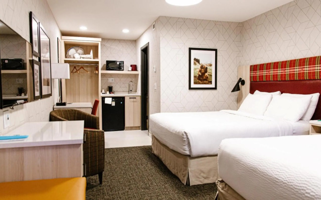 Mountaineer Lodge