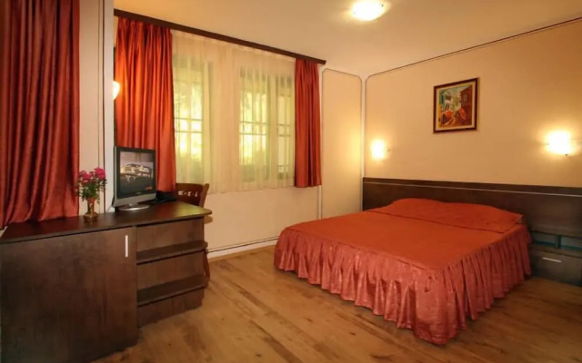 Alafrangite Hotel