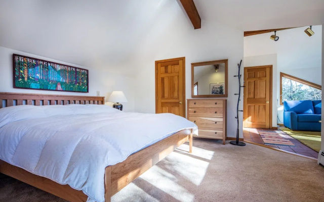 Lakewood Lodge