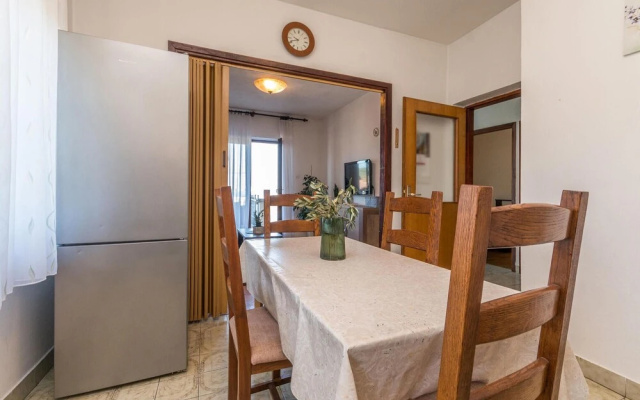 Amazing Apartment in Pasman With Wifi and 2 Bedrooms