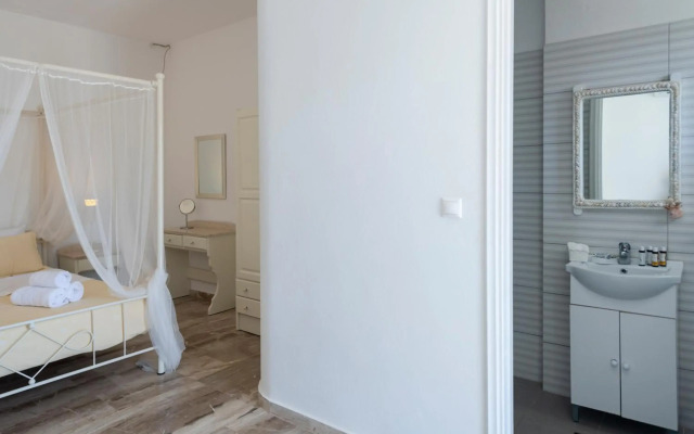 Centric Place Hotel