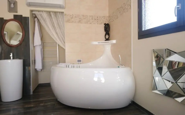 EpicuRooms - Maison d'Hôtes Romantique - Chambres à thème