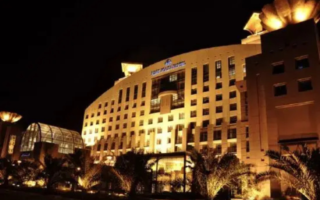 Rose Plaza Hotel