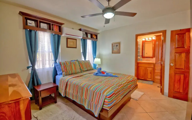 La Perla Azul Beach House