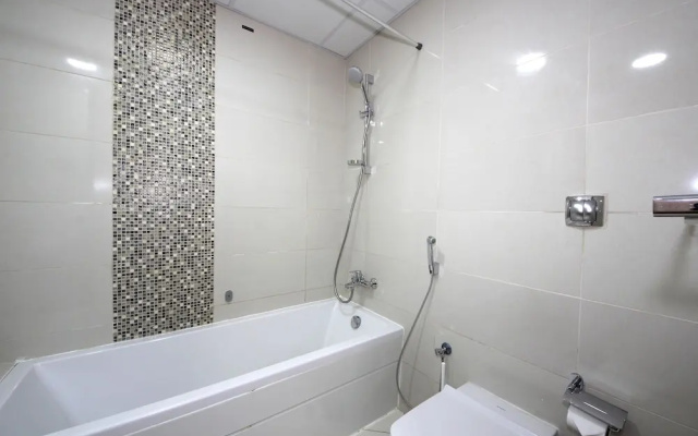 1 Bedroom Apartment in Continental Tower