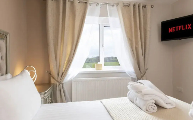 HC Property - The Hideaway at Watergate Eye