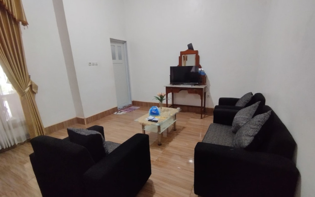 Hotel O Homestay Bonjeruk Near Restoran Pawon 21 Bonjeruk