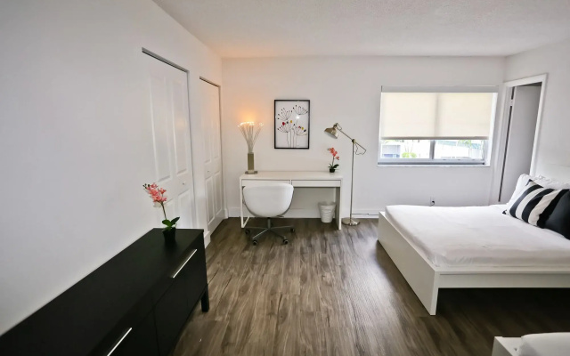 Nuovo Miami Apartments at Coconut Grove