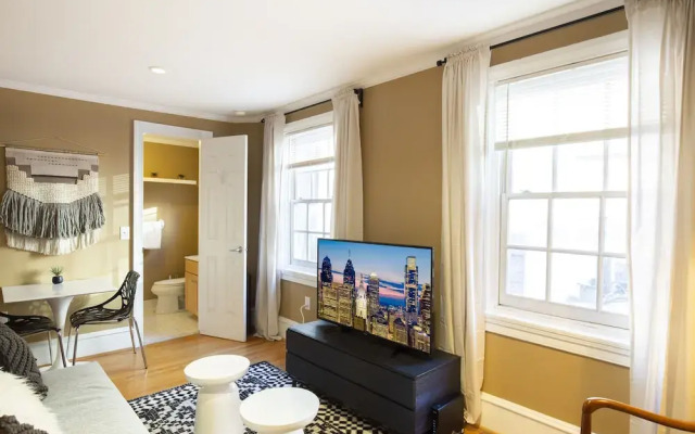 Abode Philadelphia - Rittenhouse Square Spruce St