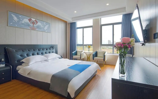 Rc Smart Hotel