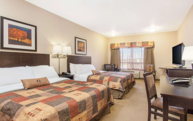 Ramada by Wyndham Pincher Creek