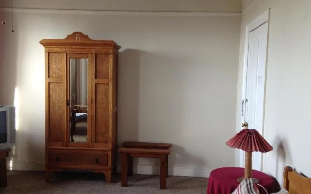 Sleeping Beauty Guesthouse